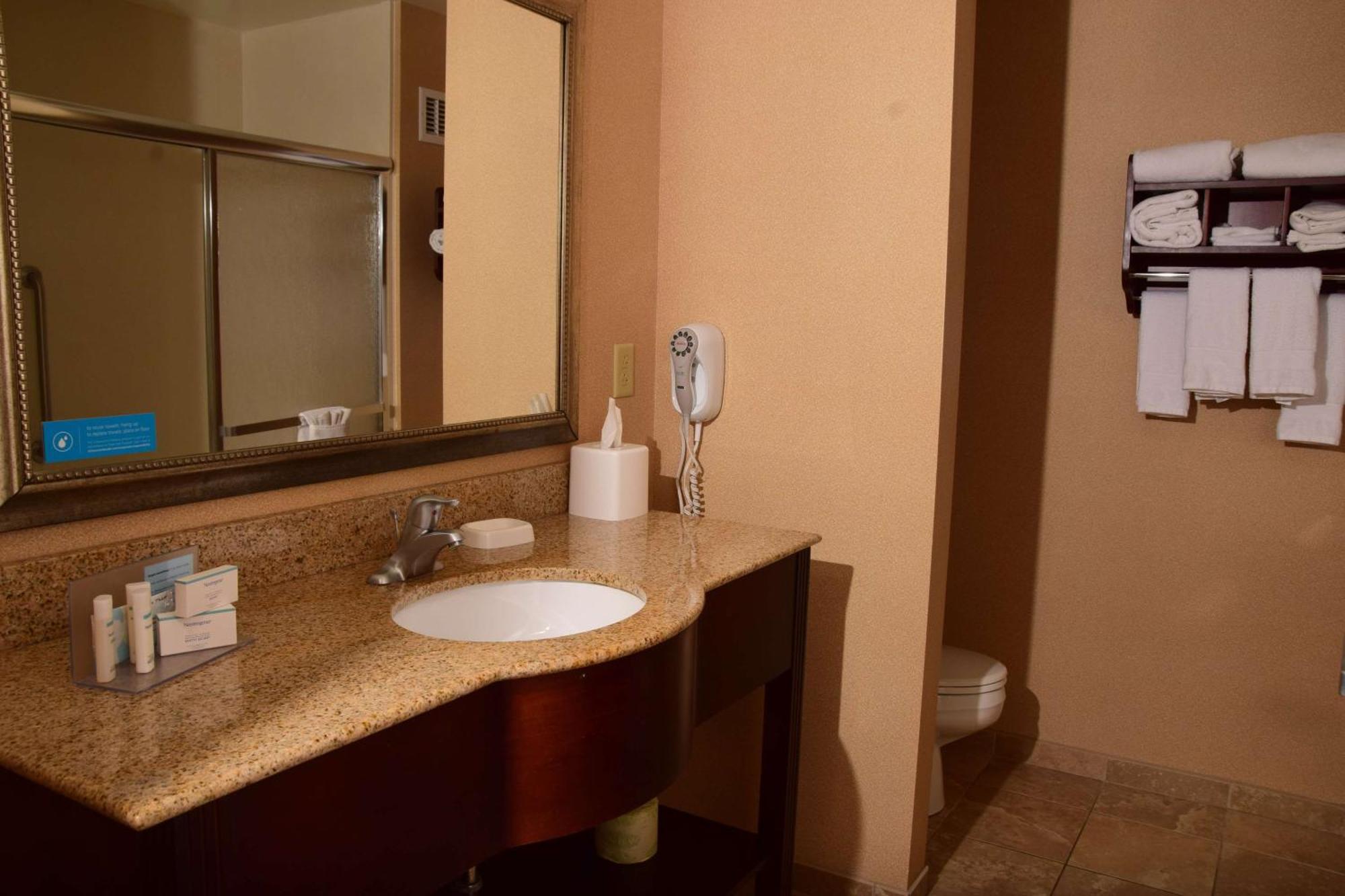Hampton Inn Indiana Zewnętrze zdjęcie